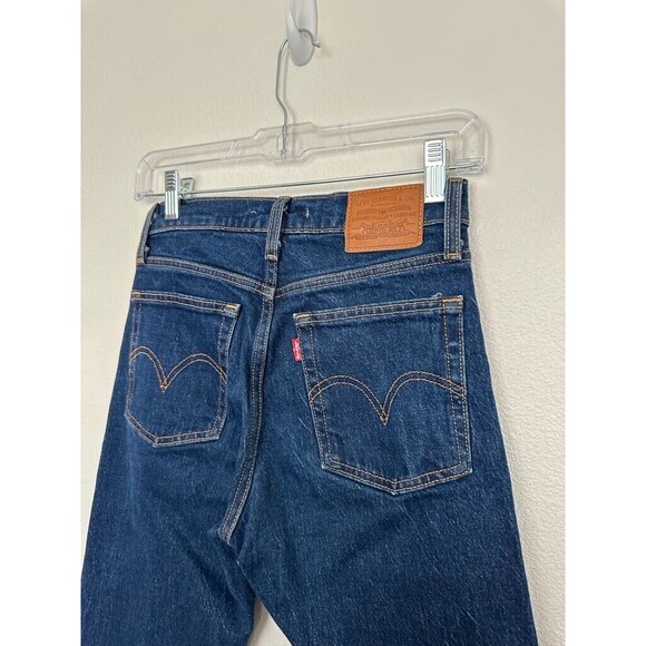 Levi's Wedgie Jeans Button Fly Medium Wash Blue High Rise Waist Size 25 - Picture 6 of 10